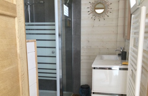 Aureilhan House | À 10 Minutes de Locéan Agréable Chalet Familial