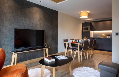 Eclose-Ouest Condo | À proximité des pistes ! Espace bien-être | Balcon