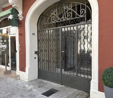 La Celle-sous-Gouzon Apartment | Élégance - Hyper centre - Clim - Wifi