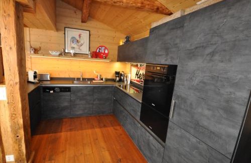 Alpe des Chaux Apartment | Élégant chalet Haute-crête, ski in ski out, 9 personnes, vues imprenables
