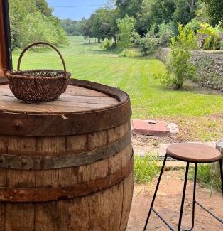 Grans House | Évasion charme et jacuzzi en pleine nature