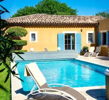 Villars Villa | Évasion Provençale : Villa Élégante pour 10 Personnes