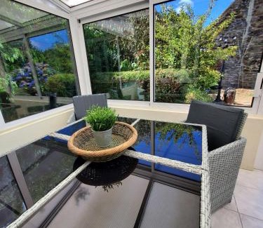 Saint-Mayeux House | Ò FaYa Cottage votre Gîte calme et verdoyant en Bretagne