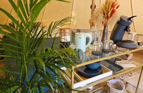 Montverdun Other | Ô sens en Eveil, tente tipi nomade