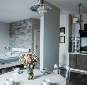 Srodmiescie Apartment | Łódź Fabryczna Apartament
