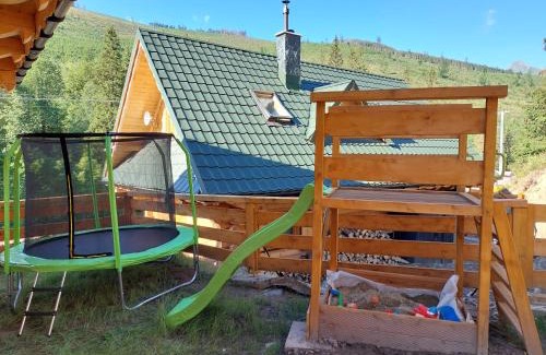 Zdiar Ski Chalet | Štýlový Zrub Martina B s pieckou a kúpacou kaďou!