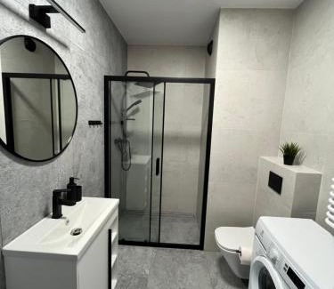 Mlyniska Apartment | Żurawie Modern Apartment