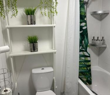 Camberwell Apartment | ˈpēsfəl