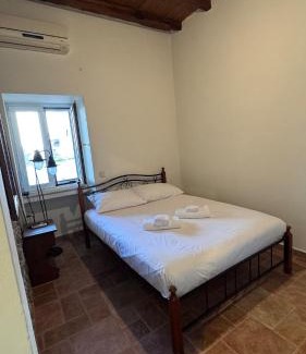 Livadi Apartment | Πέτρινη φωλιά