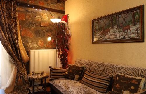 Aghios Athanasios Apartment | Παραδοσιακή μεζονέτα στον Π.Άγιο Αθανάσιο