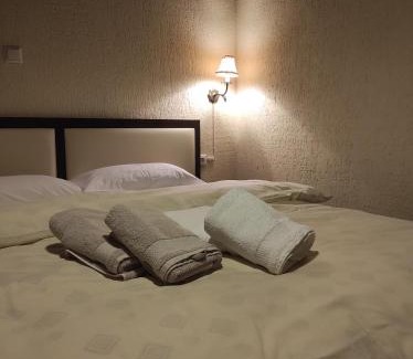 Aghios Athanasios Apartment | Παραδοσιακή μεζονέτα στον Π.Άγιο Αθανάσιο