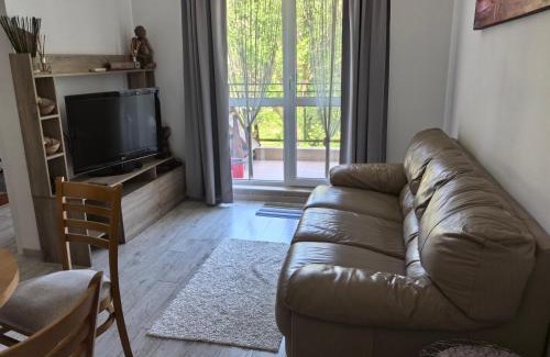Topola Apartment | Апартамент Лятно изкушение
