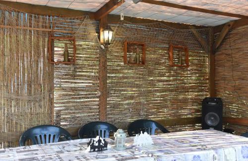 Akhtopol House | Вили Водно Конче Villas Vodno Konche