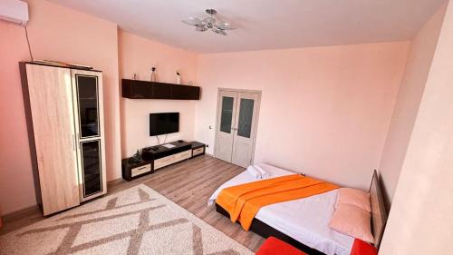 Nur-Sultan Apartment | Светлая квартира , с видом на набережную.