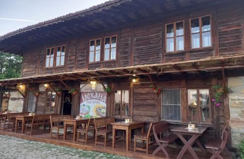 Zheravna House | Хотел Хаджи Вълчевия хан