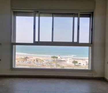 Acre Apartment | נוף על הים