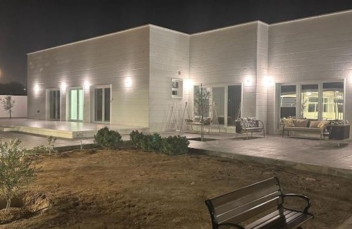 Al Dhafra House | إستراحه البراري 2