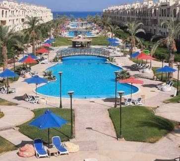 Ain Sokhna Ski Chalet | العين السخنة palm beach resort شاليه عائلات فقط