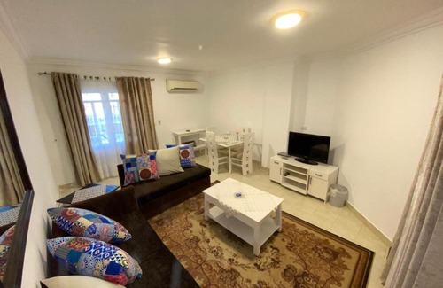 Al Rehab Apartment | شقة للعائلات فقط