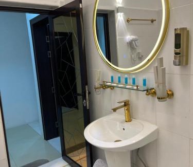 Rumailah Apartment | كورنيش عجمان