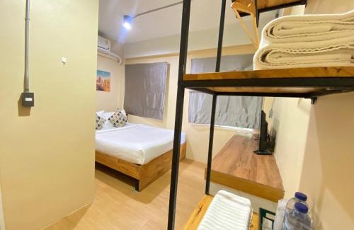 Talat House | ซับรูมโฮเทล Subroom Hotel