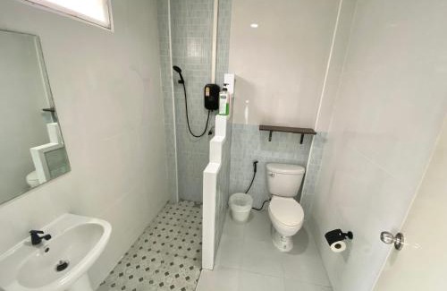 Pak Chong House | บ้านชมเขา - Baan Chom Khao