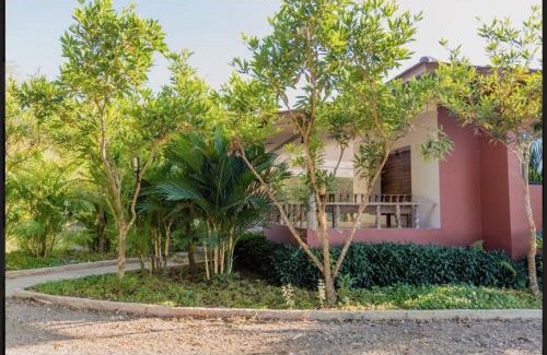 Mae Faek Mai House | บ้านสวนภูรจิตร Baansuanphurajit