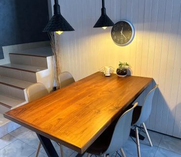 Betong House | ฝันดี Fandicottage