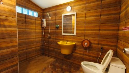 Suan Phueng House | รีแล็กซ์แคมป์ สวนผึ้ง Relax Camp Suanphueng
