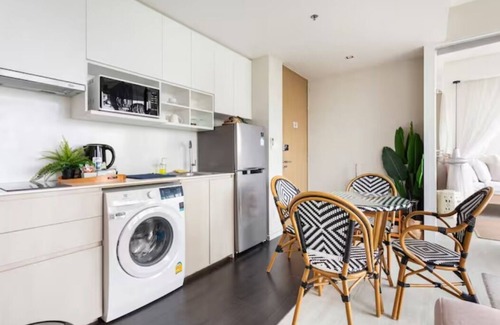 Na Chom Thian Condo | ห้องพัก 2 ห้องนอน พร้อมครัวเล็กเหมาะแก่การนำครอบครัวมาพักผ่อน ติดทะเล