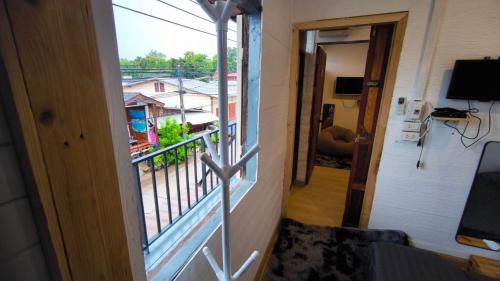 Chiang Khan Hotel | เชียงคาน ฮักเลย ฮักกัญ โฮมสเตย์ - ຊຽງຄານ ຮັກເລີຍ ຮັກກັນ ໂຮມສະເຕ-Chiang Khan Hugloei HugKan Homestay