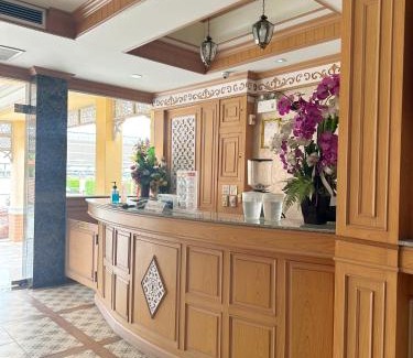 Nong Khae Hotel | โรงแรมกู๊ดเรสซิเดนซ์ - Good Residence