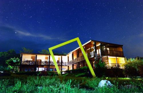 Chenggong House | 三仙台星辰民宿