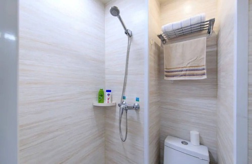 Jinsong Panjiayuan Apartment | 国贸CBD近地铁家庭小两居 国贸CBD近地铁家庭小两居