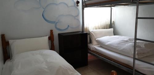 Changbin House | 小阿姨野花