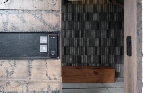 Ruifang House | 山午 雲在屾房