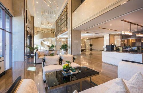 Delingha Hotel | 德令哈万信瑞铂酒店