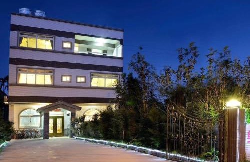 Yuchi House | 日月潭包棟20位日漫莊園