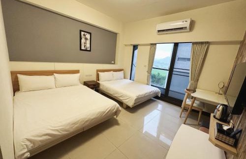 Hengchun House | 日沐澄旅 l 家人聚會 l 烤肉 l 戲水池 l 電動麻將 l KTV l 影音TV