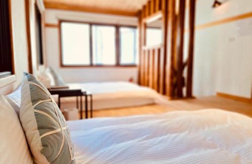 West Central District Ski Chalet | 末廣通二館 日式包棟民宿Suehirodori Japanese Entire Home No2