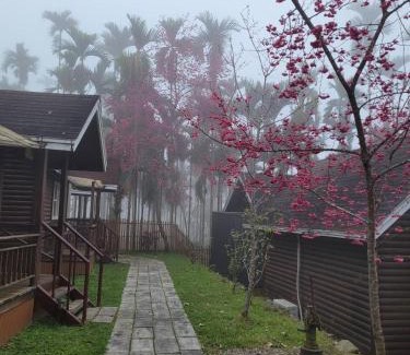 Lugu House | 杉溪鹿莊園-溪頭獨棟式小木屋 & 如需溜滑房型請選請選家庭房