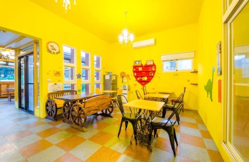 Dongshan Bed & Breakfast | 梅花湖-陽光屋民宿