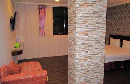 Toufen Hotel | 欣悅商務旅店