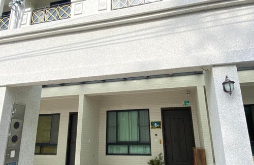 Yujing House | 派森家Pi-thon In House