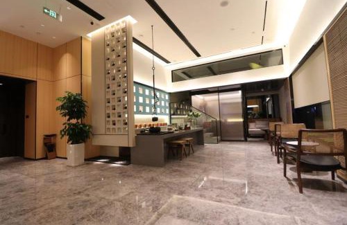 Lixia District Hotel | 济南中央广场万信至格酒店
