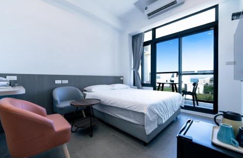 Xinyi House | 海色天光民宿