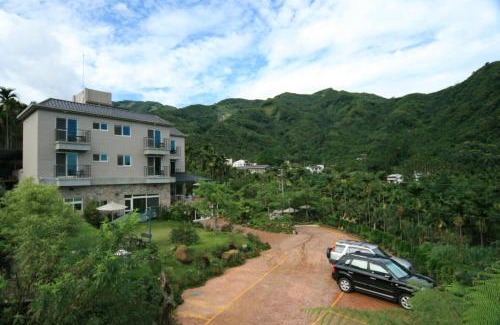 Lugu House | 溪頭吉野民宿Ji-Ye