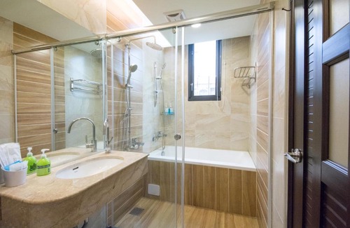 Hualien House | 異國彩繪寓廬