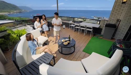 Toucheng House | 眺浪島民宿