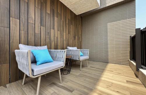 Qingshui District House | 芙若蕥居